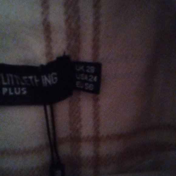 Pretty Little Thing Oversized Duster - Picture 3 of 5